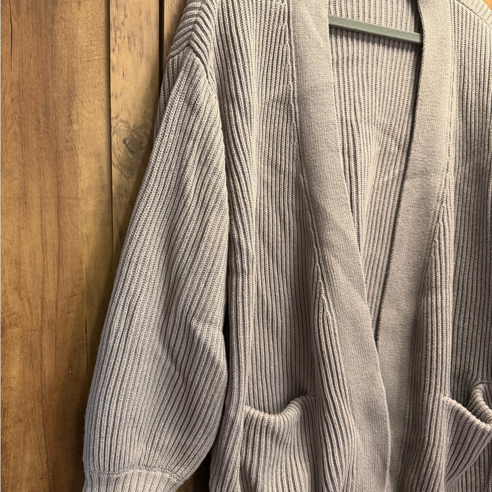 Quince 100% Organic Cotton Oversized Cardigan - Picture 7 of 8